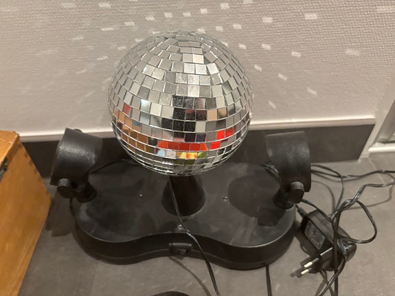 Product image 9 of 10