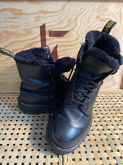 Product image 1 of 8