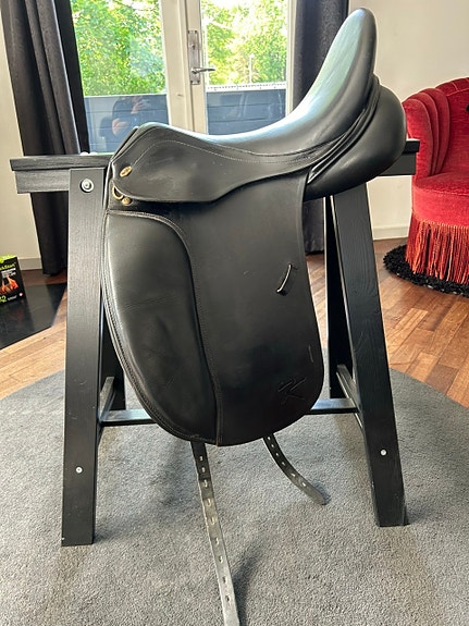 Product image 1 of 8