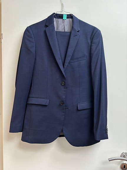 Product image 1 of 6