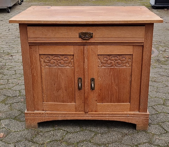 Product image 1 of 7