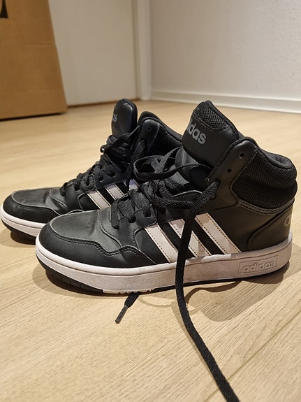 Product image 1 of 7