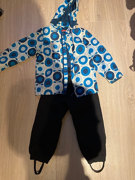 Product image 1 of 2