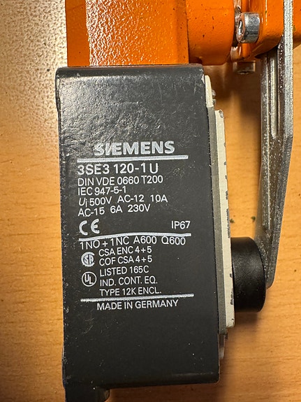 Product image 3 of 3