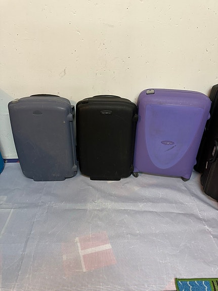 Product image 1 of 8