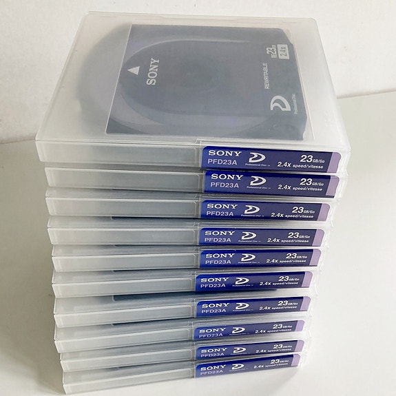 Product image 1 of 3