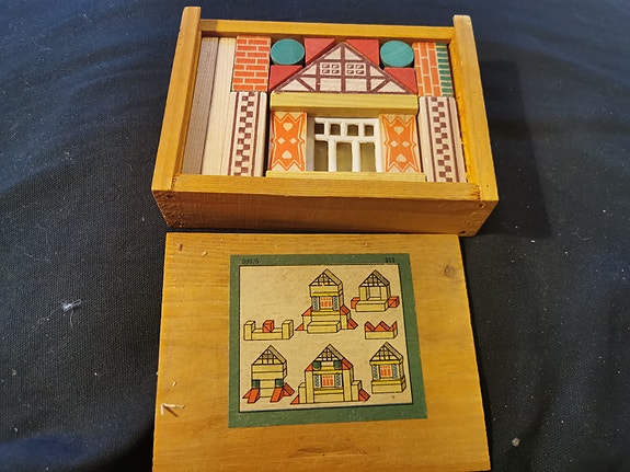 Product image 1 of 3