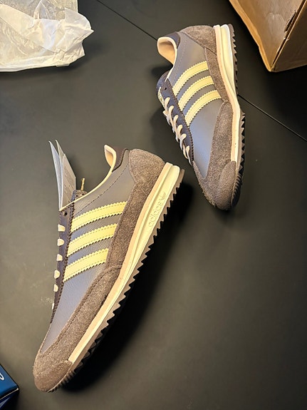 Product image 2 of 7