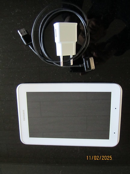 Product image 1 of 3