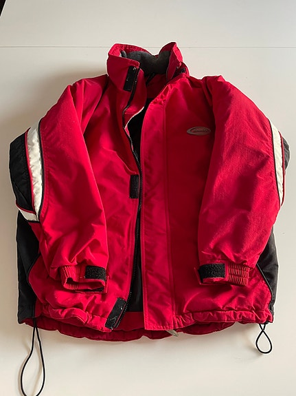 Product image 1 of 2