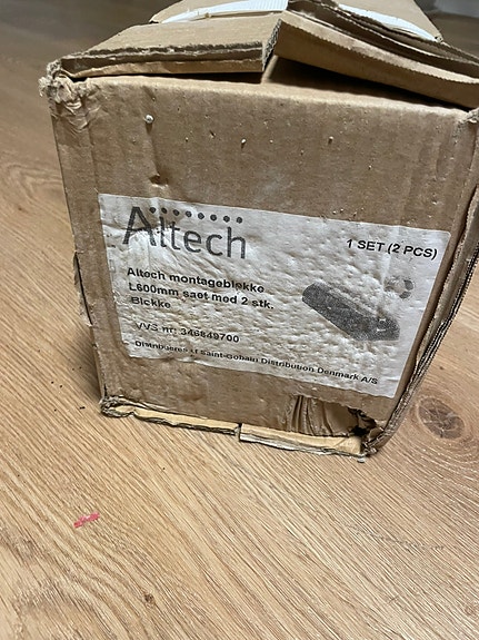 Product image 1 of 3