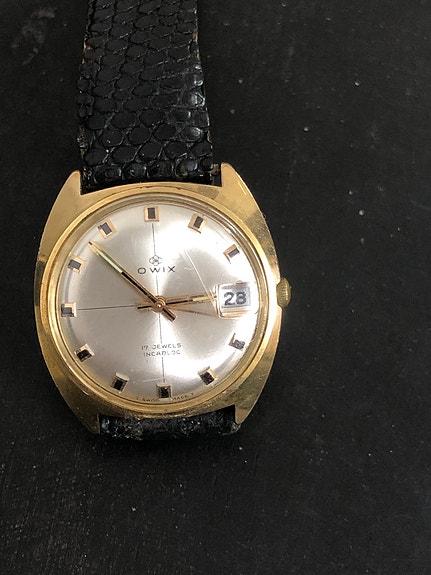 Product image 1 of 3