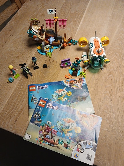 Product image 1 of 2