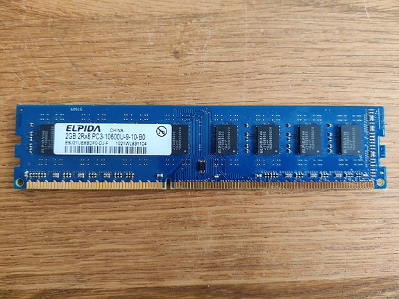 Product image 1 of 3