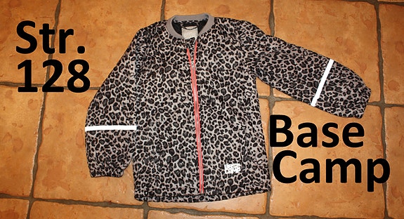 Product image 14 of 23