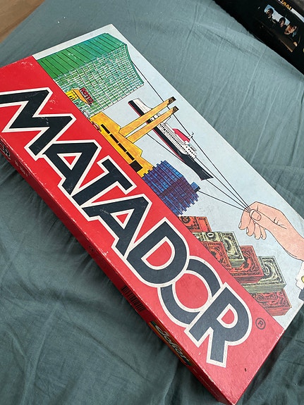 Product image 1 of 2