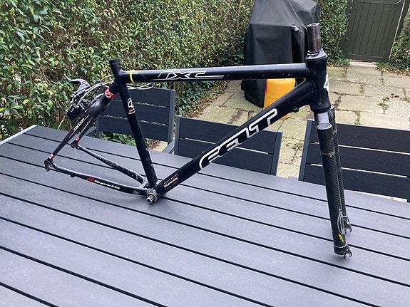 Product image 1 of 9