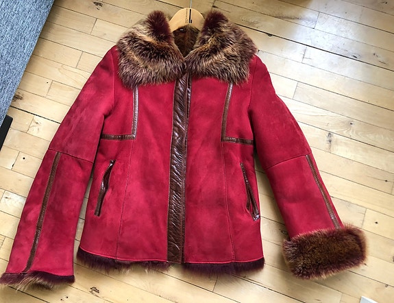 Product image 1 of 9