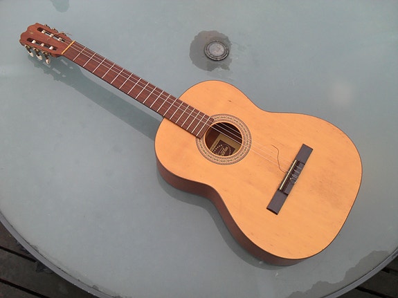 Product image 1 of 6