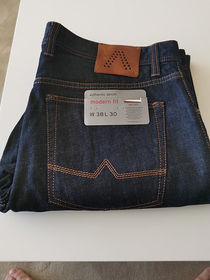 Product image 2 of 8