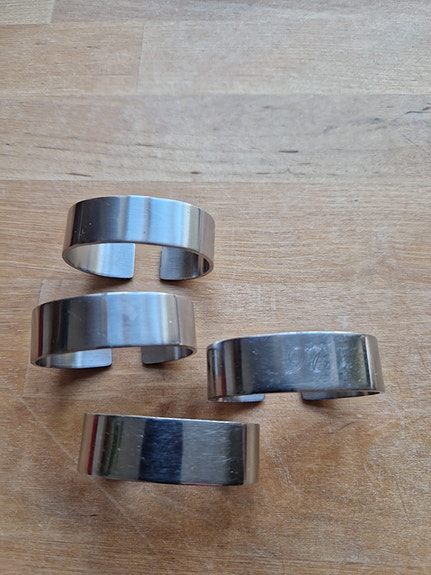 Product image 1 of 4