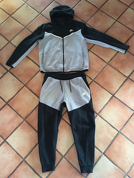 Product image 1 of 8