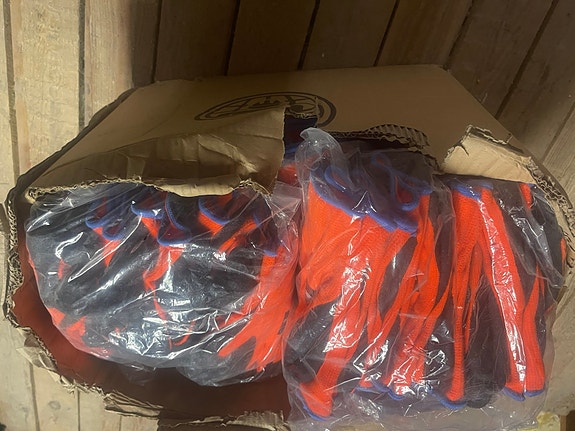 Product image 8 of 9