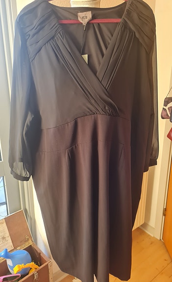 Product image 1 of 10