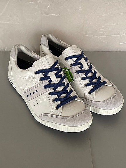 Product image 1 of 8