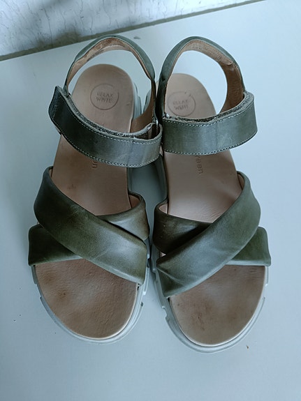Product image 1 of 10