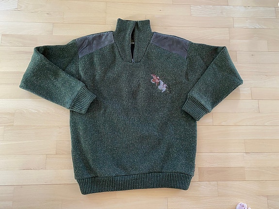 Product image 1 of 4