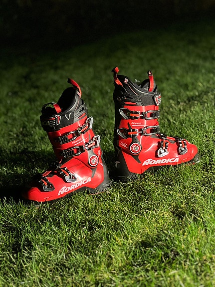 Product image 1 of 9