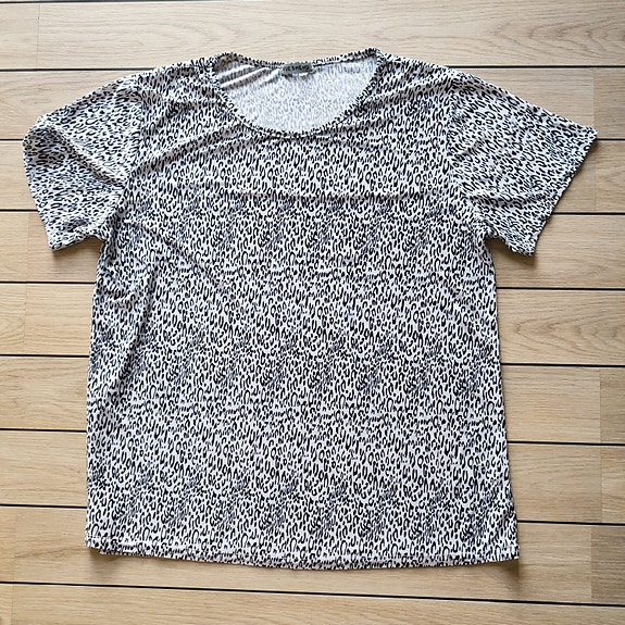 Product image 12 of 24