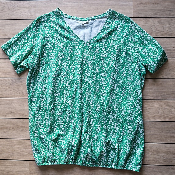 Product image 16 of 24