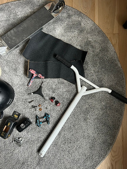 Product image 8 of 9