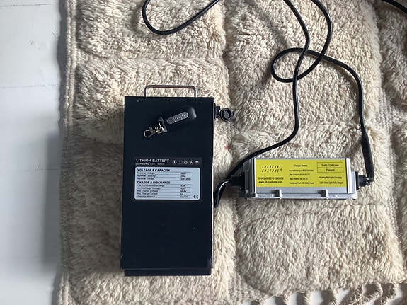 Product image 9 of 10