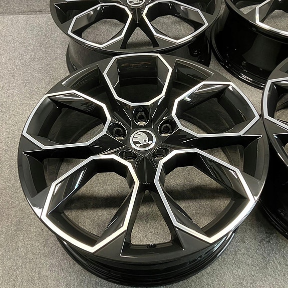 Product image 5 of 8