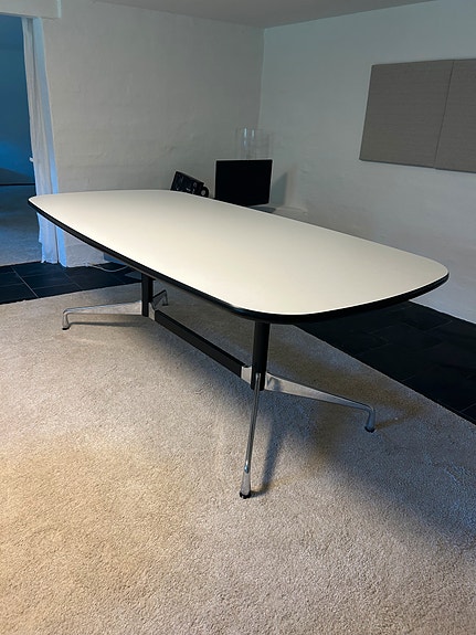 Product image 1 of 8