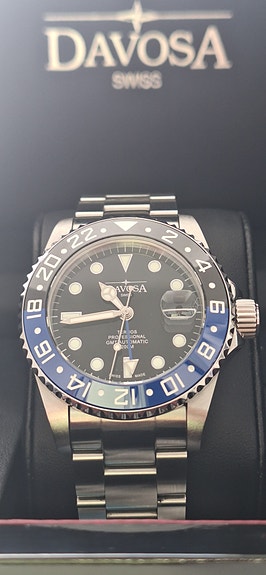 Product image 1 of 8