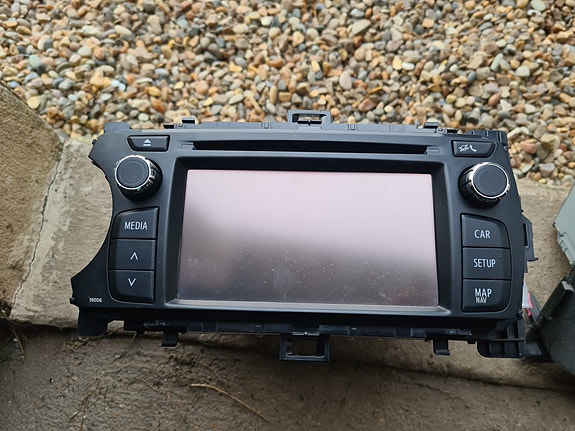 Product image 1 of 2