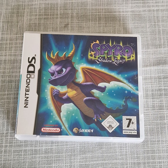 Product image 1 of 3