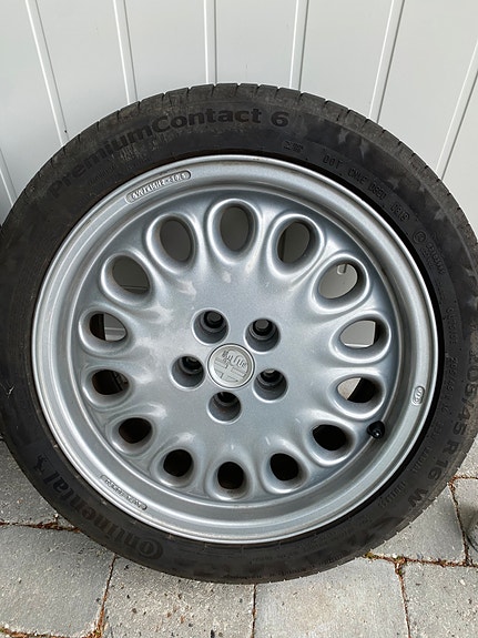 Product image 1 of 10