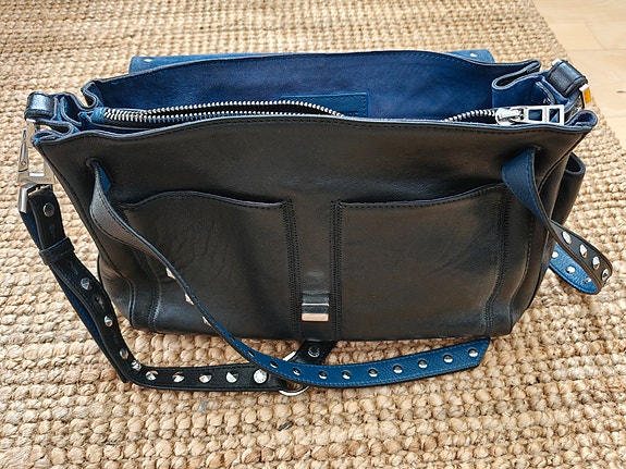 Product image 11 of 17