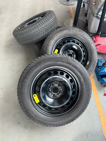 Product image 1 of 8