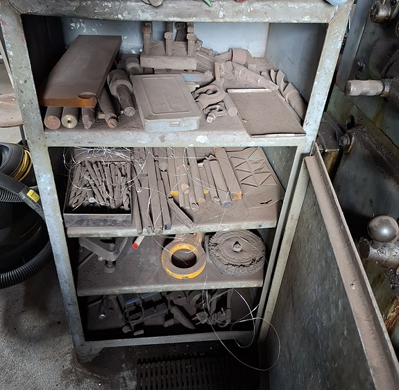 Product image 9 of 9