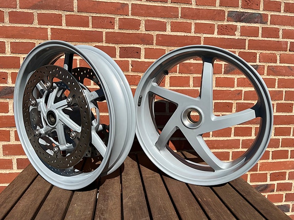 Product image 3 of 5