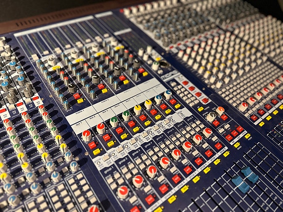 Product image 1 of 5