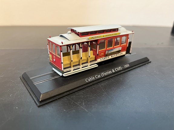 Product image 8 of 9