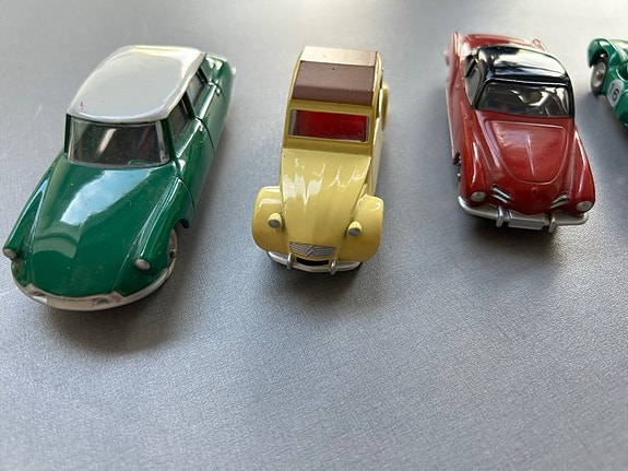 Product image 3 of 9