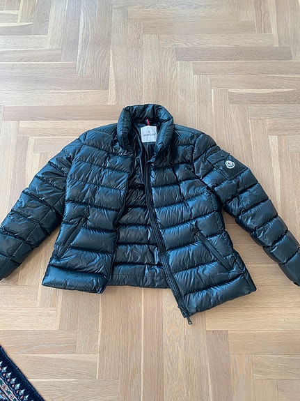 Product image 1 of 7